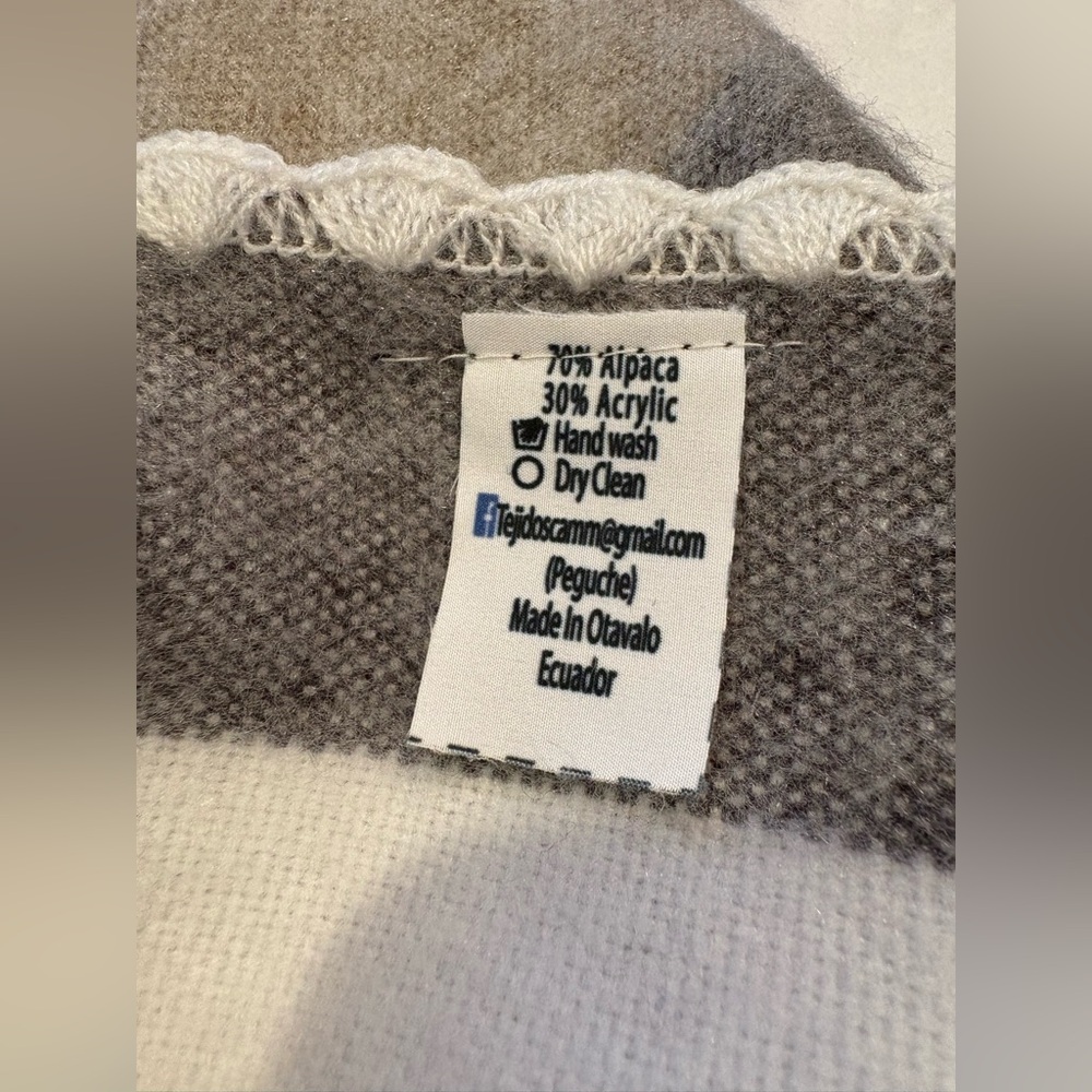 NWOT - Alpaca Blend Ruana - OS - Picture 12 of 12